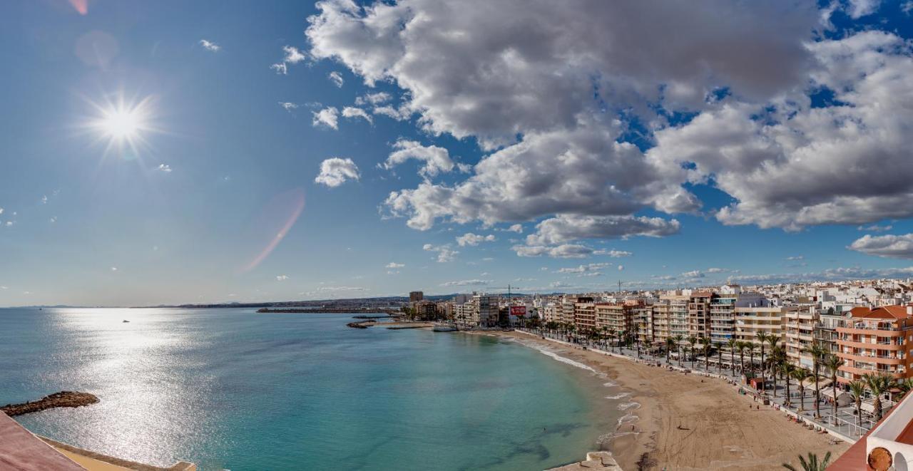 Apartment Studio Relax Almudena ตอร์เรเวียคา ภายนอก รูปภาพ