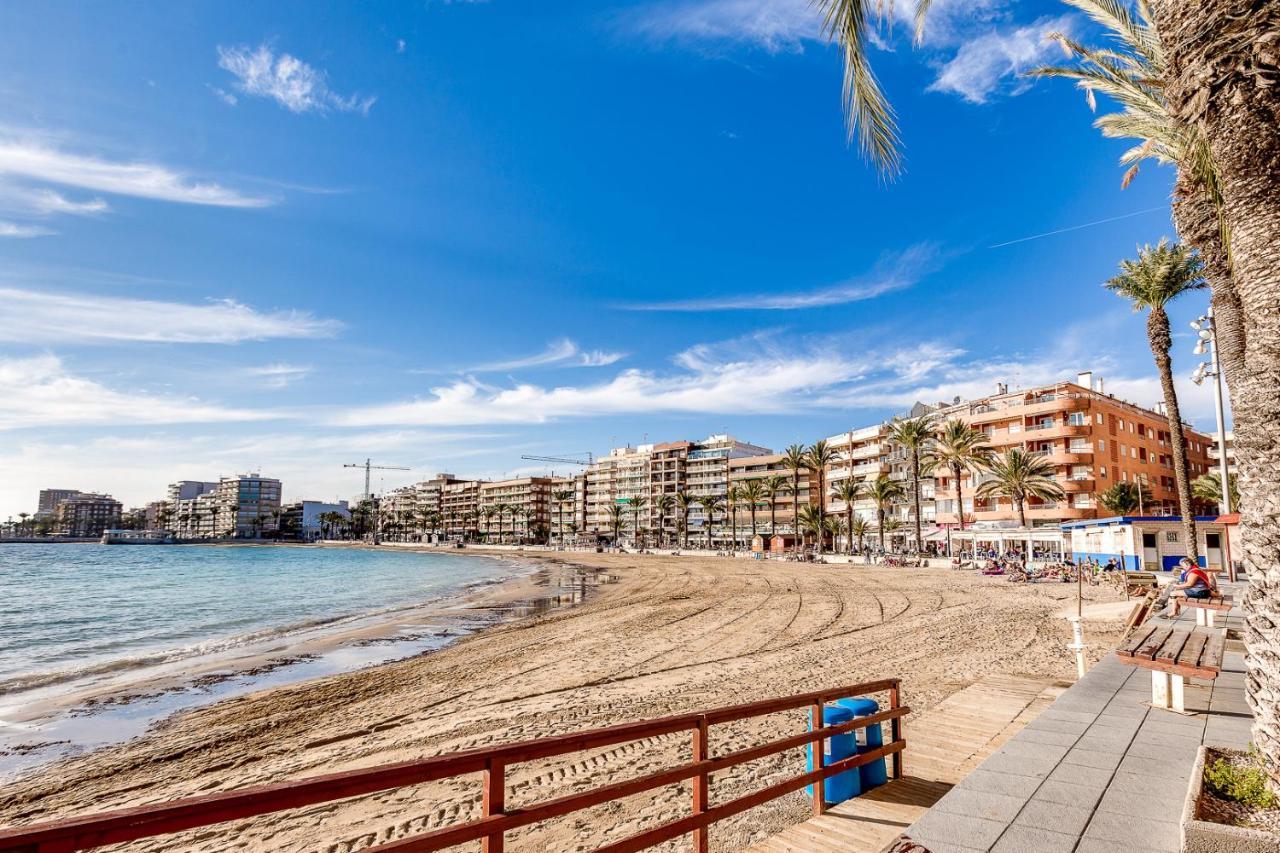 Apartment Studio Relax Almudena ตอร์เรเวียคา ภายนอก รูปภาพ