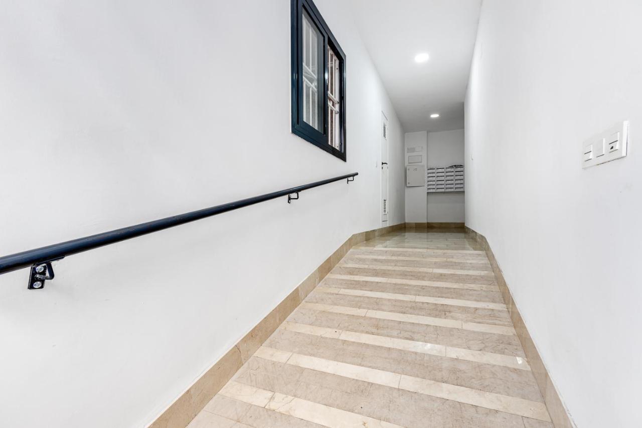 Apartment Studio Relax Almudena ตอร์เรเวียคา ภายนอก รูปภาพ