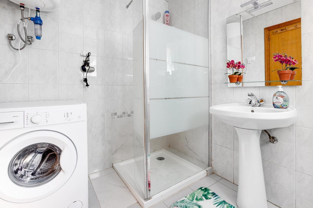 Apartment Studio Relax Almudena ตอร์เรเวียคา ภายนอก รูปภาพ